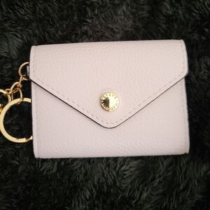 Steve Madden White Card Case Key Chain Wirh Snap Closure. Tri-fold